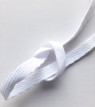 Taśma bawełniana 6mm biała /100m  2586